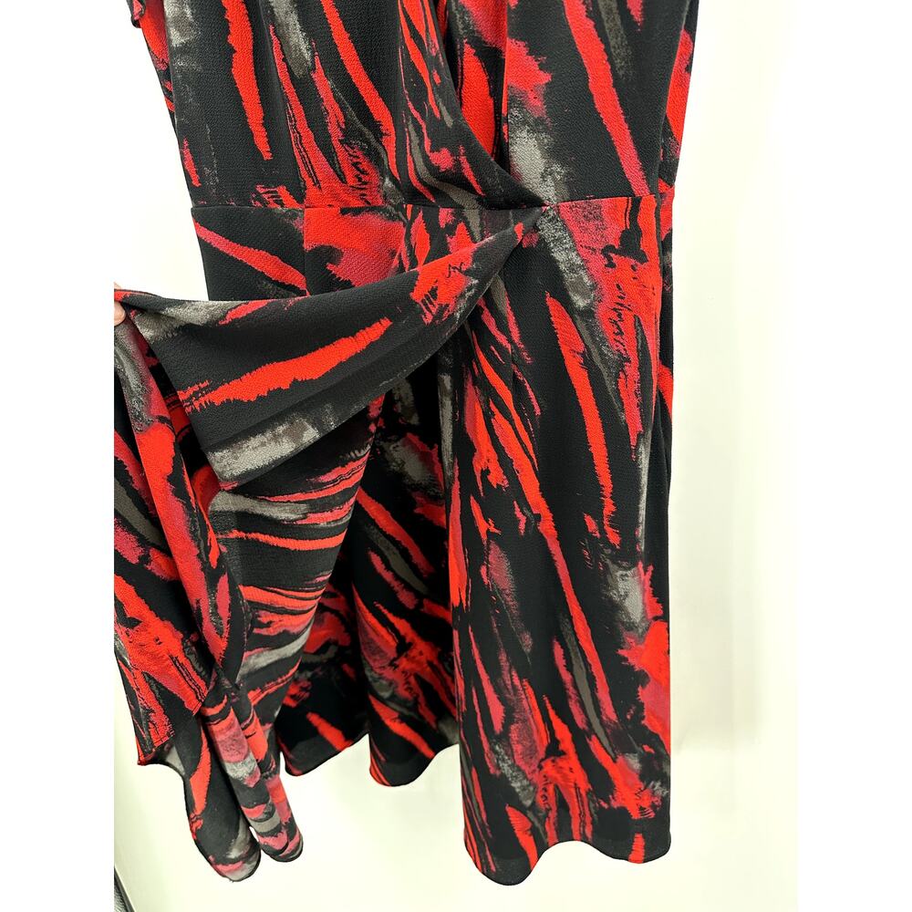 Halston Multicolor Printed V Neck Split Flutter S… - image 5